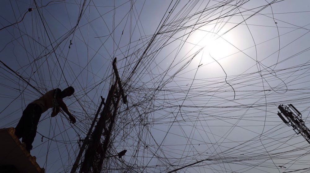 Pylons transmitting Iran electricity blown up in Iraq