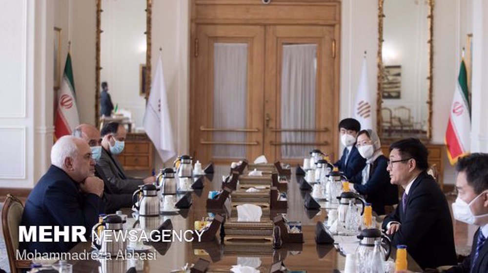 Zarif holds talks with Chinese envoy over developments in Afghanistan