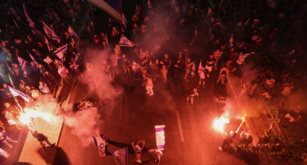 ‘I’ll rape your mother’: Israeli cop tells protester amid violent clashes