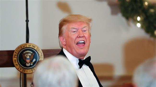 Trump warns Federal Reserve against interest rate hike
