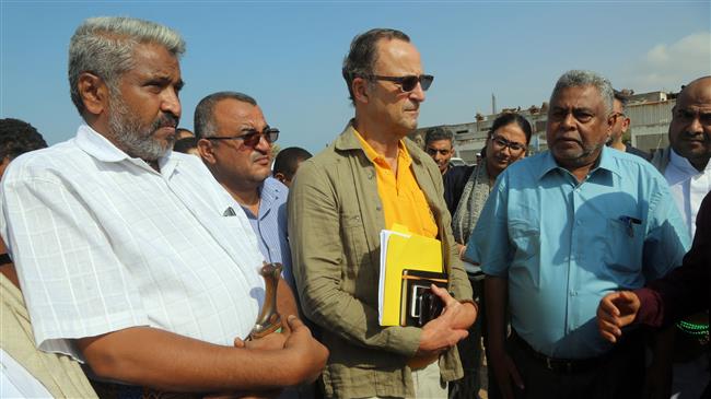 Yemen ceasefire talks start aboard UN ship