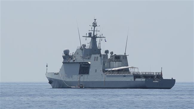 Spanish warship arrives in Italy to take quota of migrants
