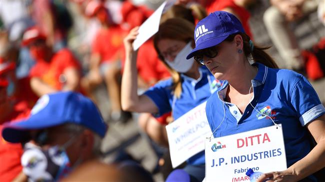 Metalworkers stage demo in Rome as fear of layoffs grows