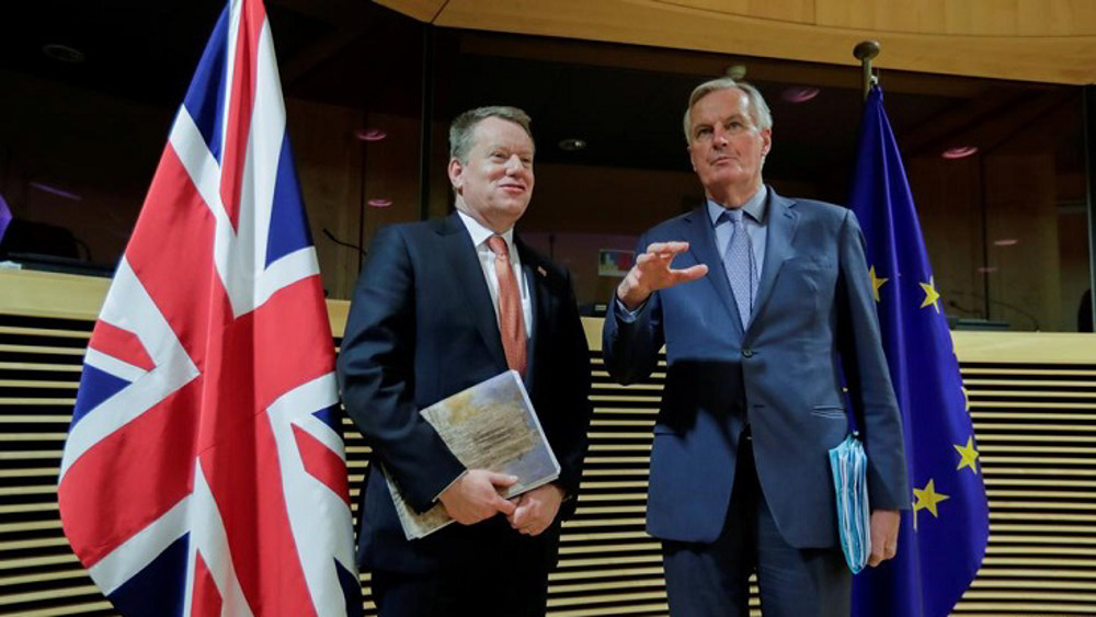 EU negotiator scrambles to revive post-Brexit trade talks 