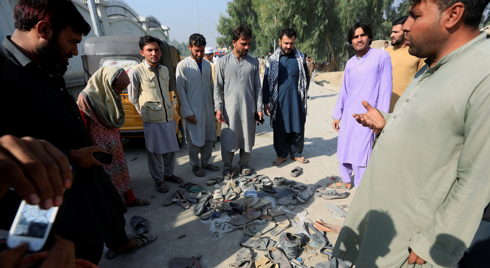 Deadly stampede as Afghan crowd gathers outside Pakistani consulate 