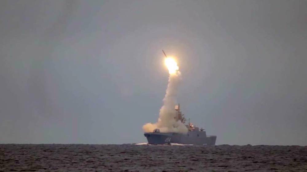 Russia successfully test-fires hypersonic cruise missile