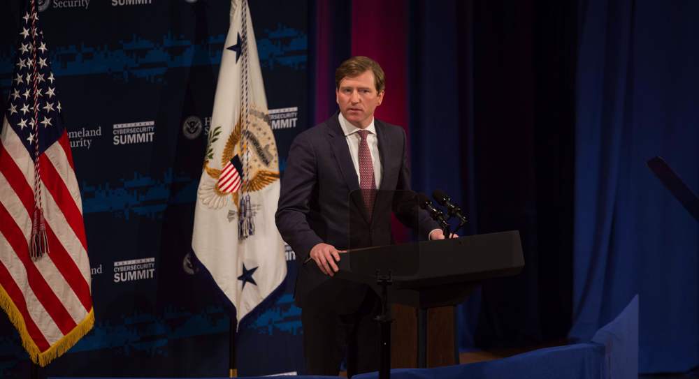 Trump ousts US top cybersecurity official