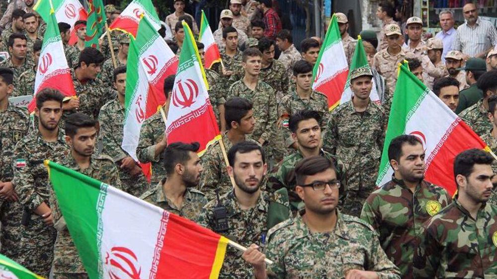 Leader hails Basij as force contributing to Iran’s security, growth
