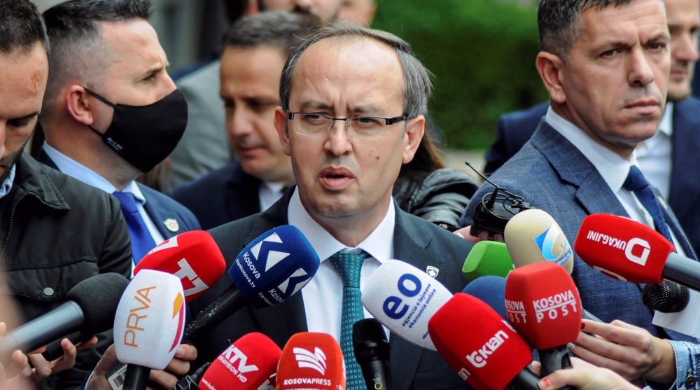 Kosovo to hold early vote as top court annuls election of new govt.