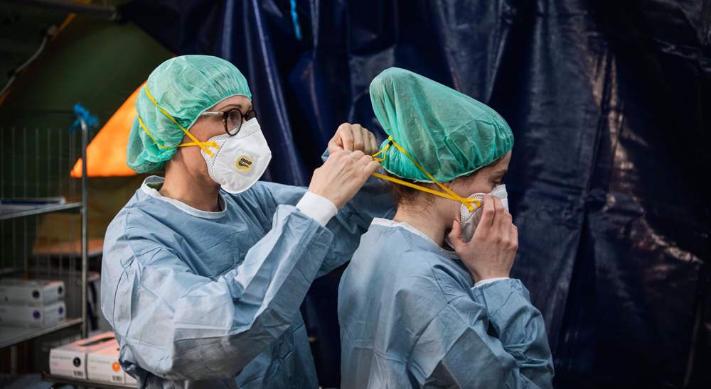 'Less than 10th' of PPE order arrives in UK