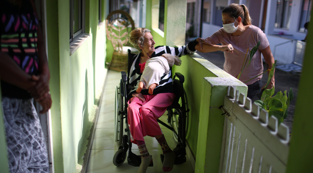 Global COVID-19 cases near 5.5mn mark, WHO warns of 2nd peak