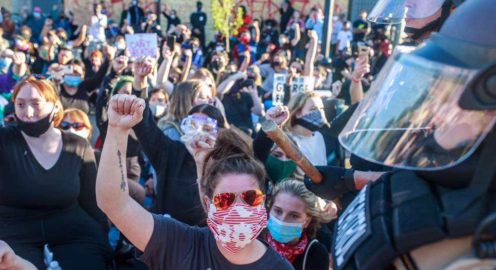 'I can't breathe' Minneapolis protests spread to other US cities 