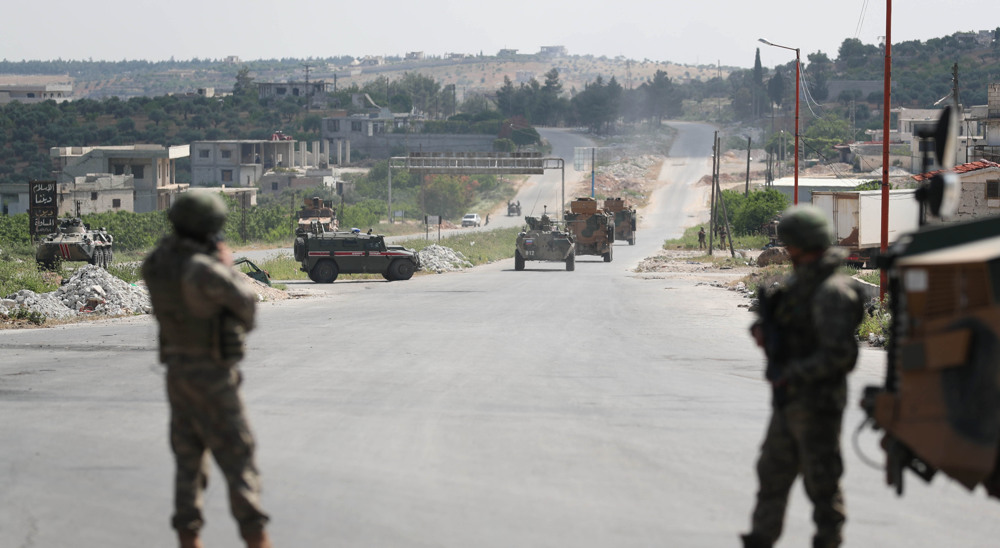 Joint Russian-Turkish patrol attacked in northwest Syria 