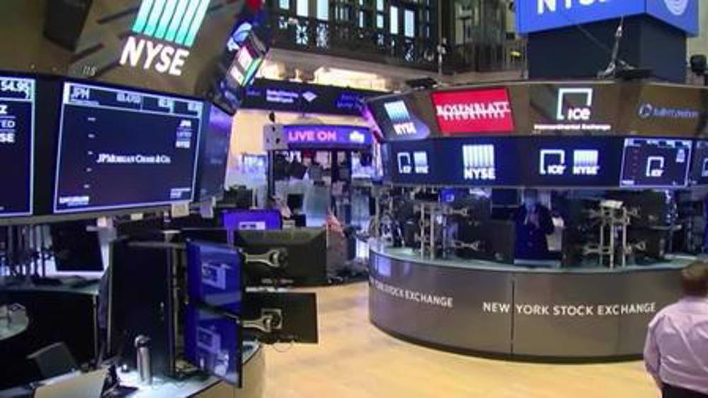 European stocks tumble on concerns over recovery  