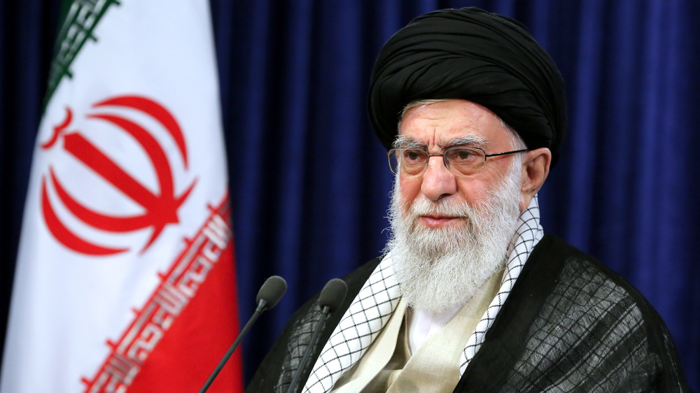 'Imam Khomeini shattered superpowers' aura of invincibility'