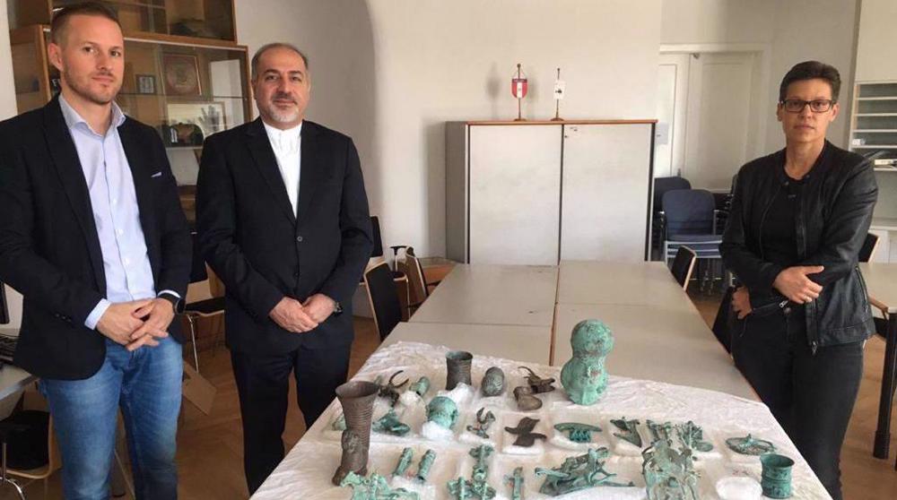 40 Iranian historical artifacts to be returned from Austria 