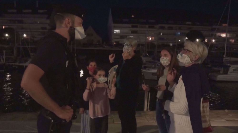 Riot police enforce masks in open spaces as some French towns get tough on COVID-19