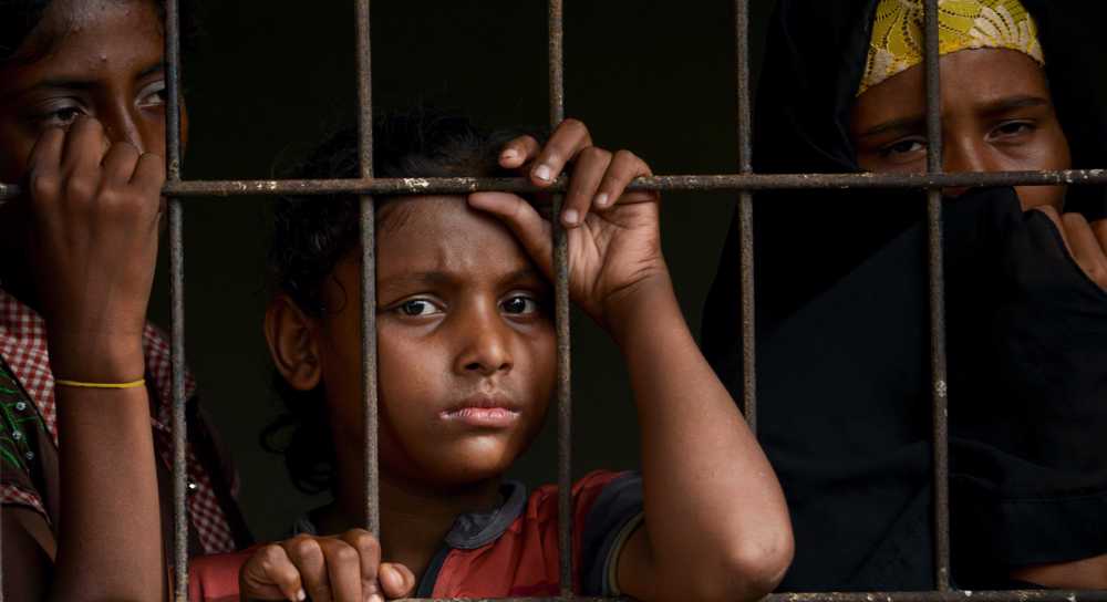 Rohingya refugees feared dead found alive on Malaysian islet