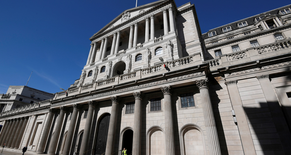 UK refuses to return $1bn of Venezuela's gold amid pandemic 