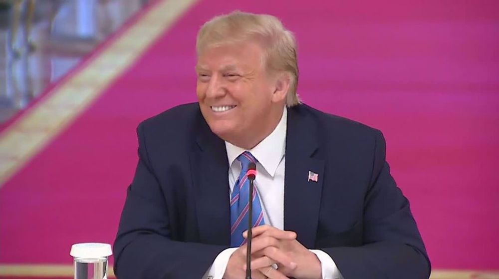 Trump says he disagrees with Fauci on COVID-19 in US