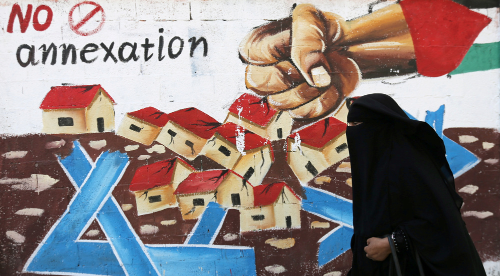 Israel demolishes Palestinian structures in occupied territories