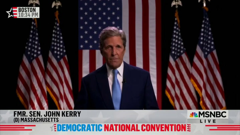 Kerry attacked by Trump team over Iran deal