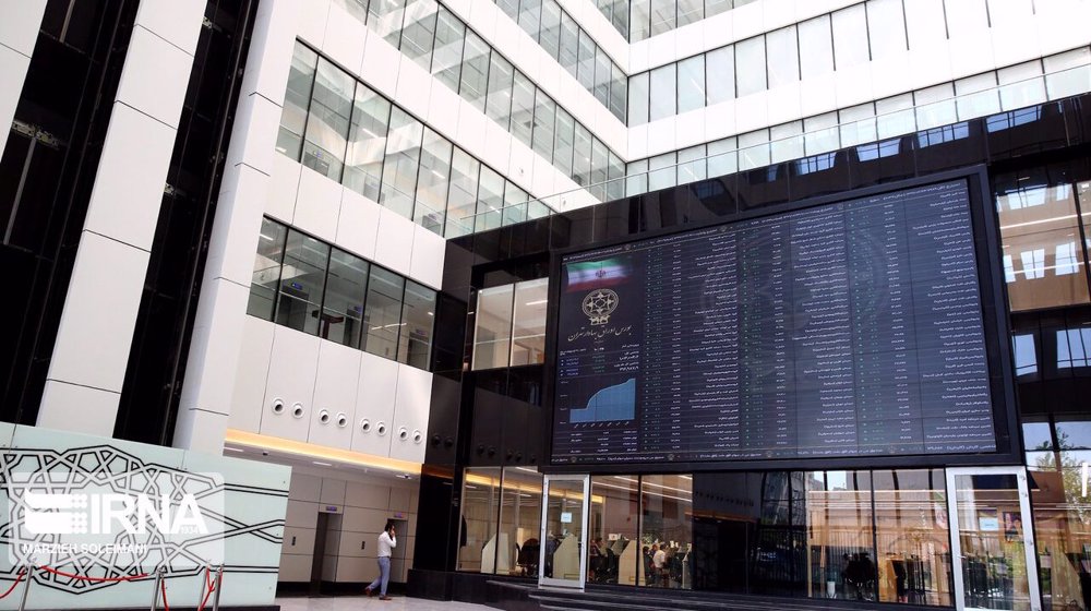 Iran’s burgeoning stock market hits new high