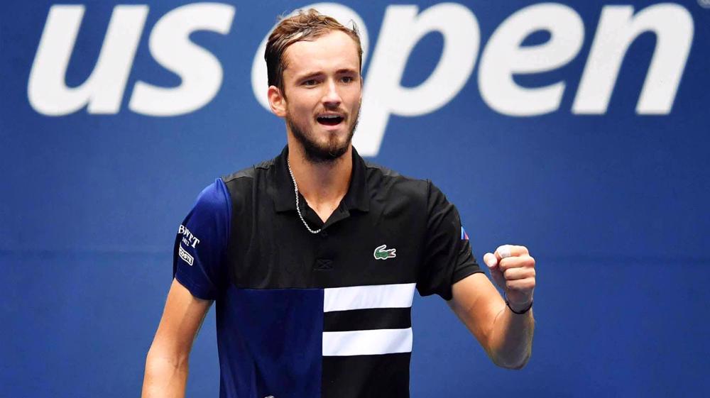 US Open: Daniil Medvedev reaches semis 