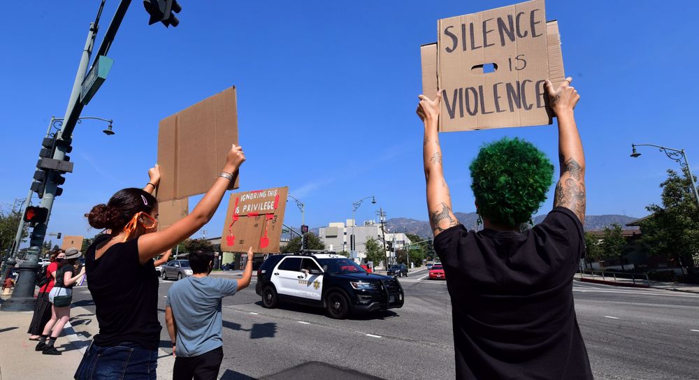 Only officer charged over Breonna Taylor’s death pleads not guilty