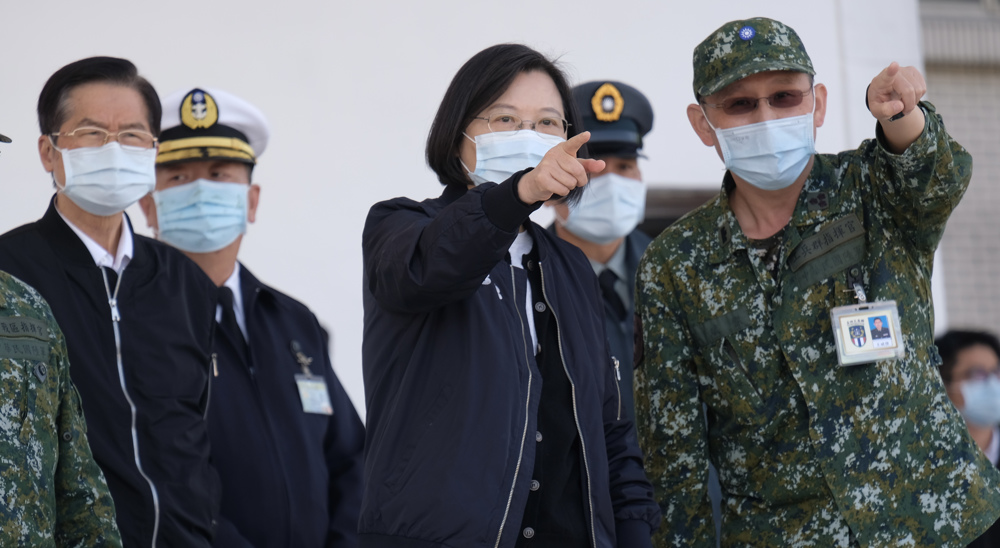 US officials face sanctions over 'nasty' Taiwan behavior: China