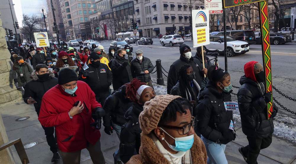 Chicago shows surge in gun violence