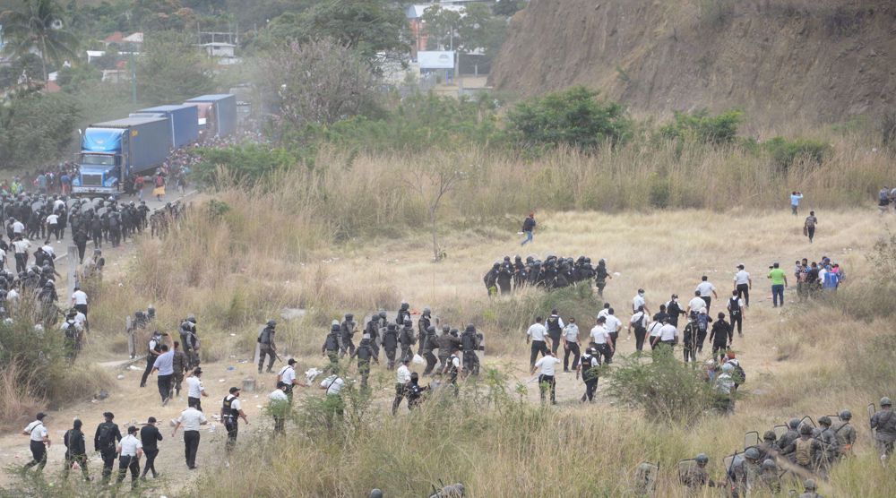 Guatemala returns thousands of asylum seekers to Honduras