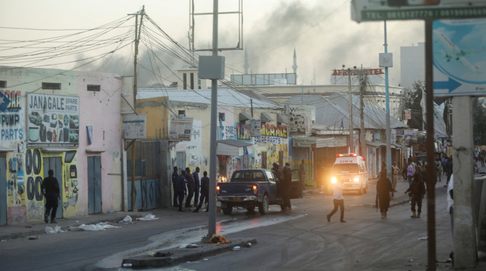 Bomb explosion hits Somali hotel, casualties feared 