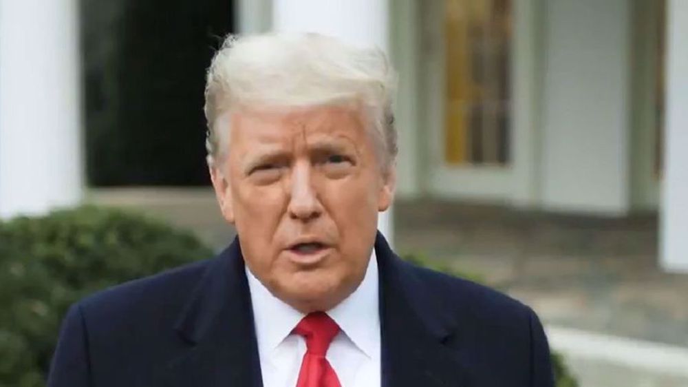 Trump blocked by Twitter, Facebook