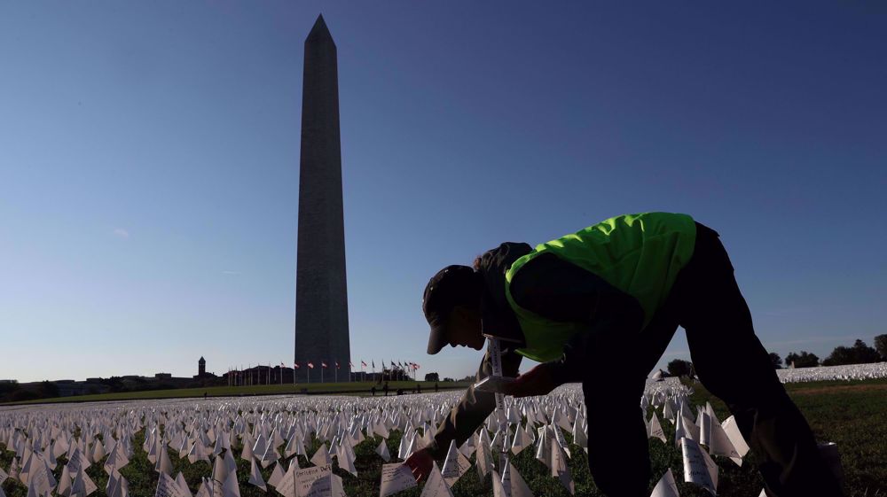 US COVID-19 death toll hits 700,000