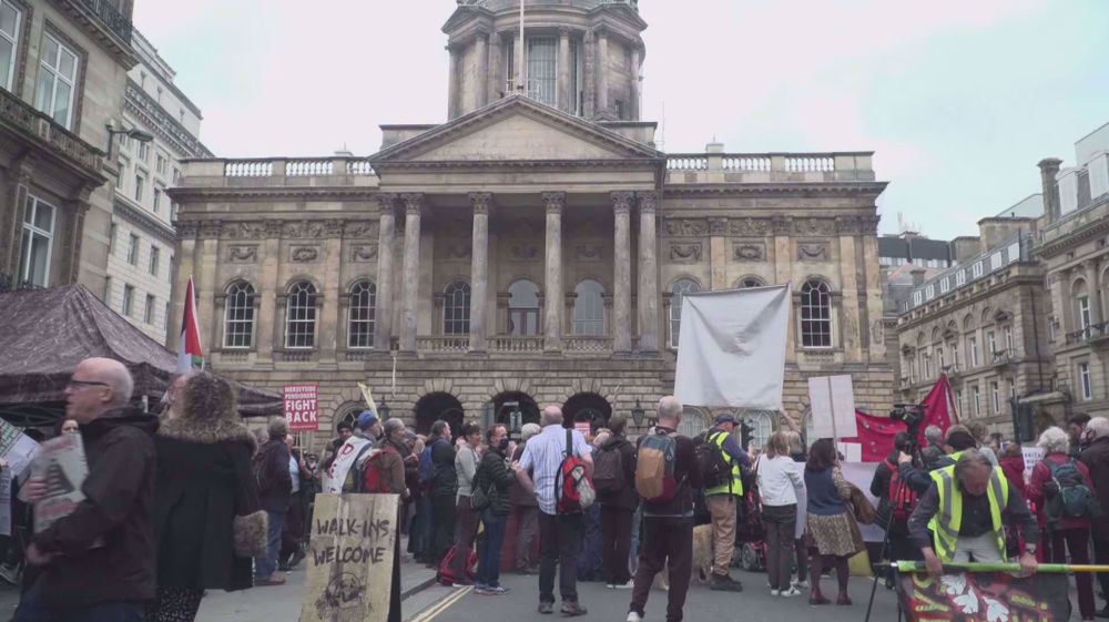 Liverpool: Arms dealers not welcome