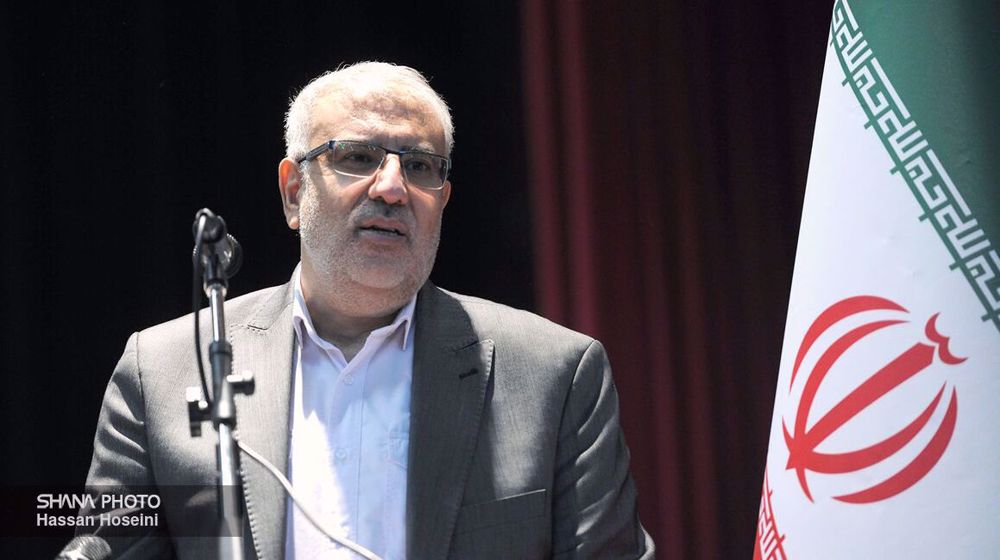 Iran to pay energy projects investors in crude: Minister