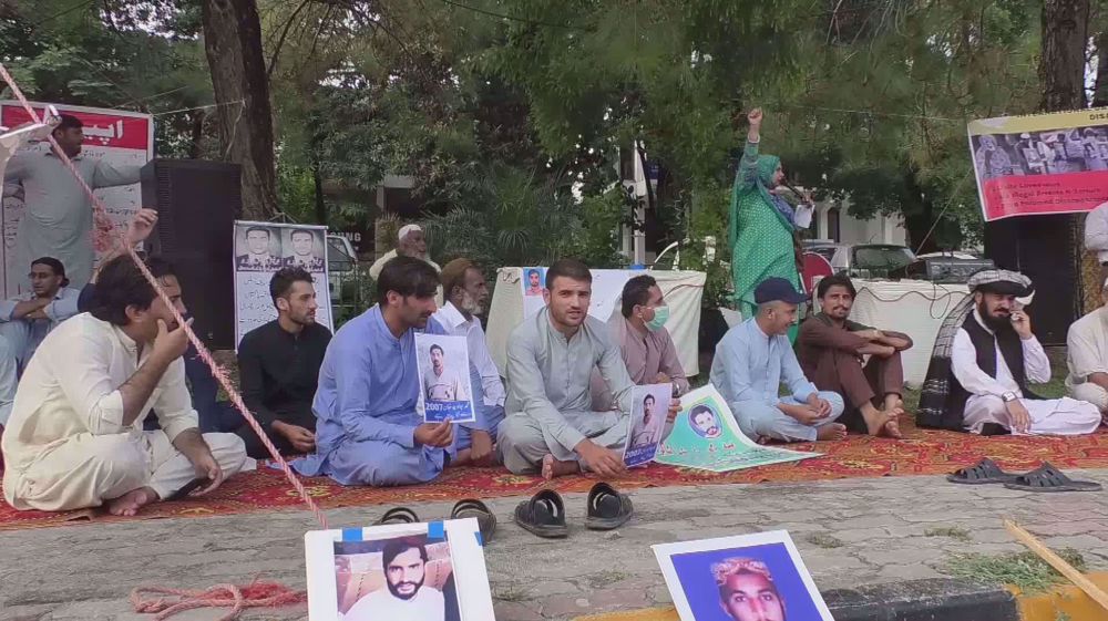 Relatives of missing people hold sit-in in Islamabad
