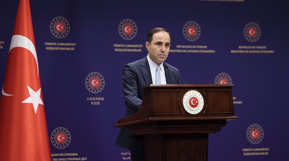 Turkey warns against warship deal between France, Greece