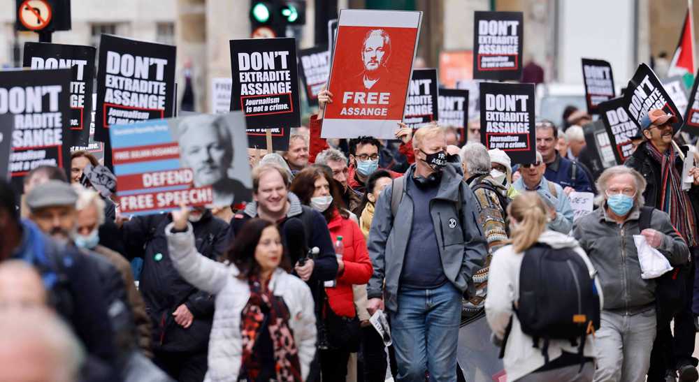 Free Julian Assange demo ahead of upcoming extradition hearing 