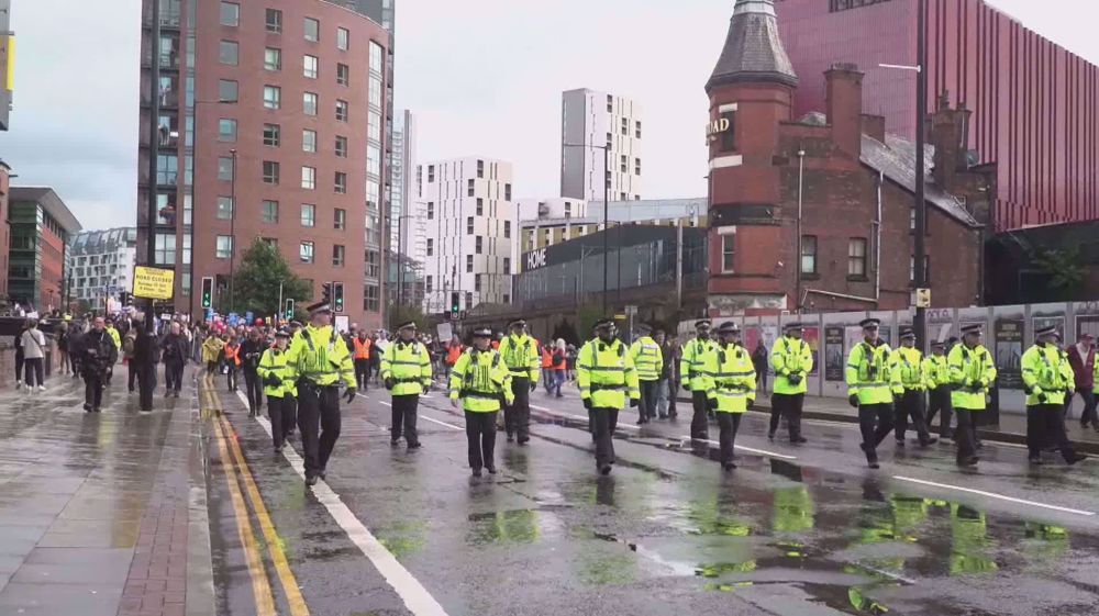 Tories out: Massive protest against UK ruling party conference