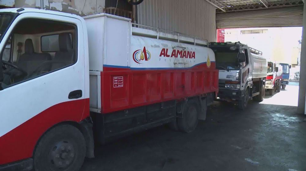 Distribution of Iranian fuel begins in Lebanon