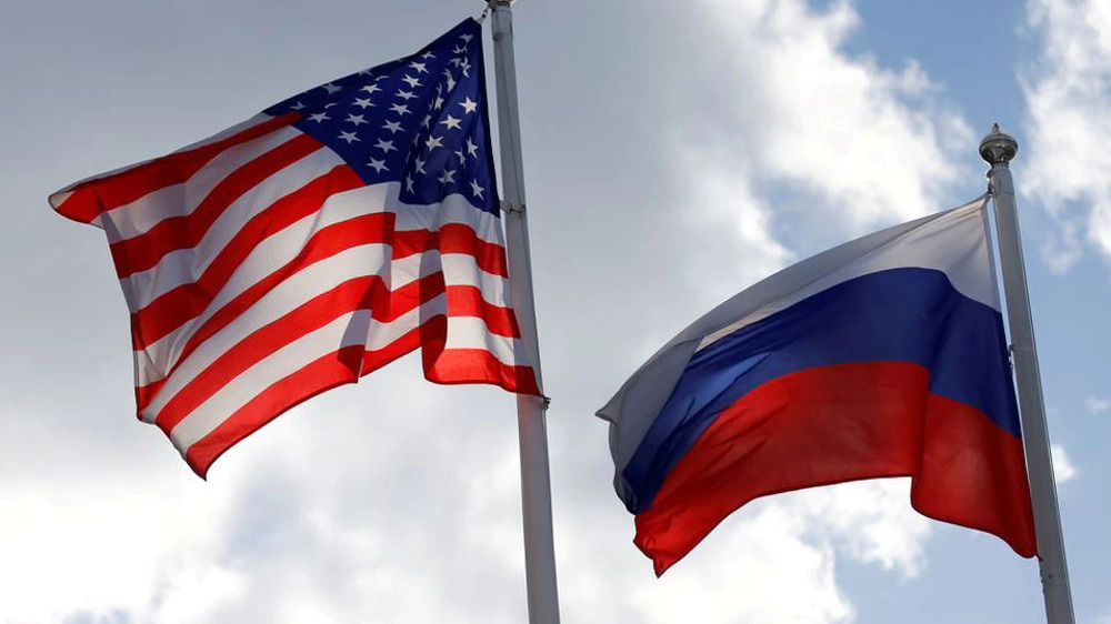 US senators urge Biden to expel 300 Russian diplomats amid visa spat