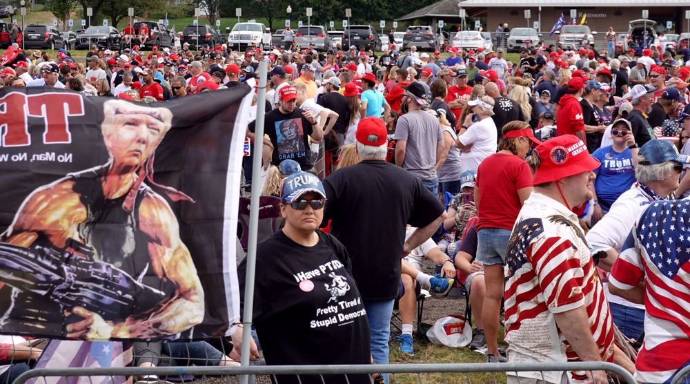 Trump heading to top US caucus state