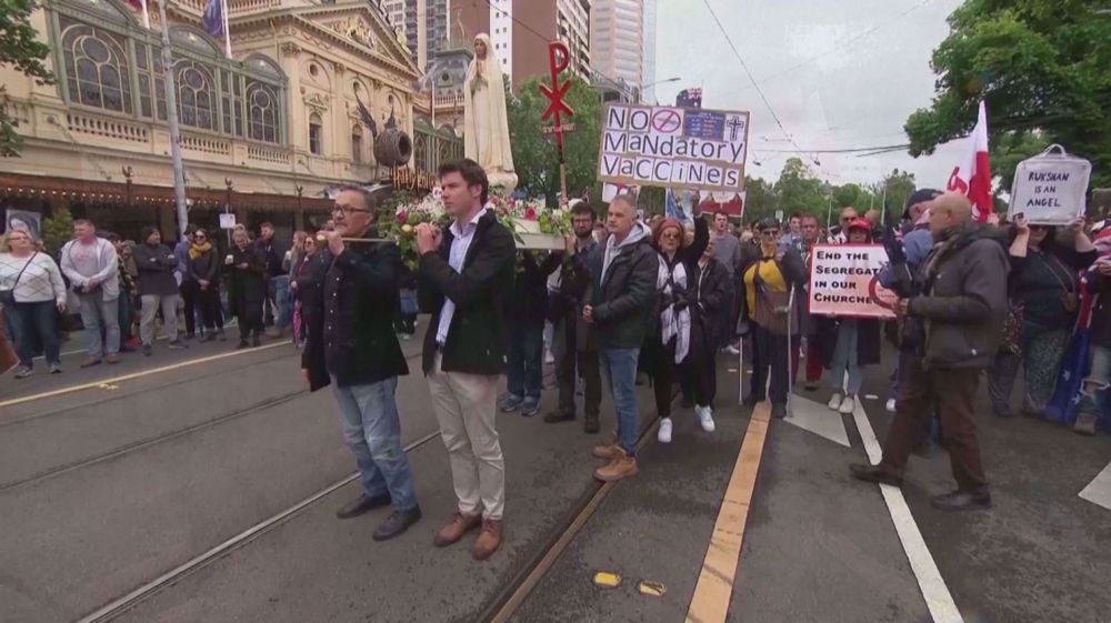 Thousands of Australian protesters rally against vaccine mandates 