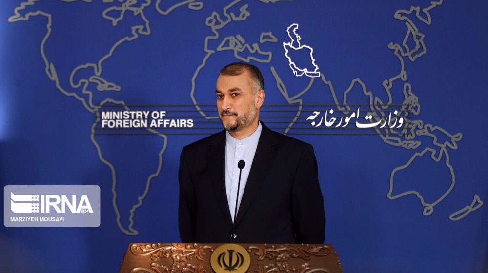 Iran FM: Sanctions removal talks should be based on mutual interests, rights