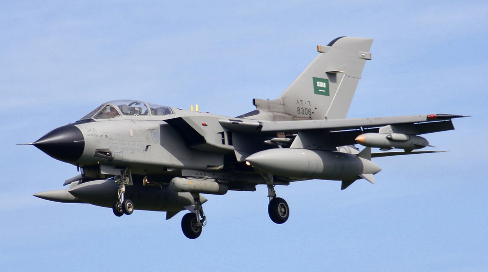 Saudi-led coalition blitzes Yemen's densely-populated capital