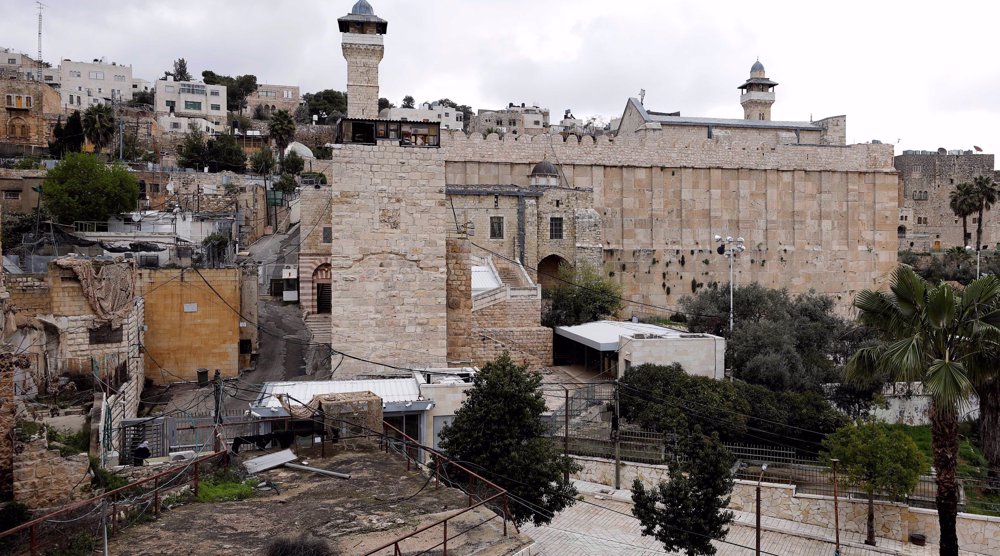 Hamas warns over 'provocative' Israeli president’s visit to Ibrahimi Mosque