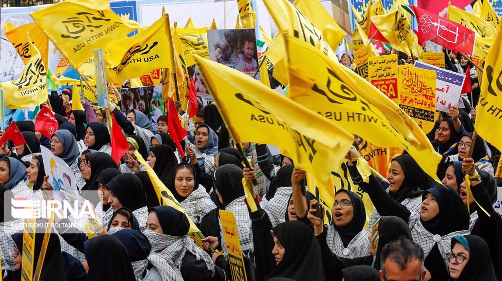 Iranians stage nationwide rallies to mark 1979 takeover of US embassy