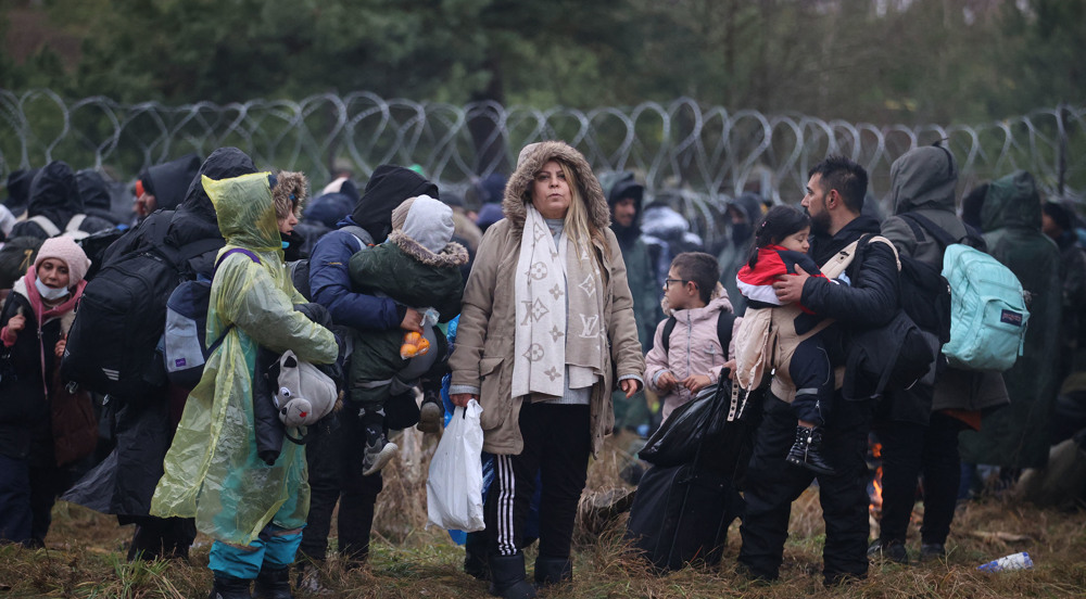 Belarus, Poland trade barbs over attempted migrant crossings